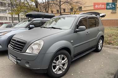 Внедорожник / Кроссовер SsangYong Rexton 2011 в Киеве