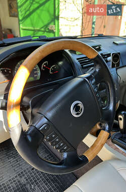 Позашляховик / Кросовер SsangYong Rexton 2008 в 