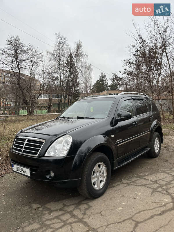 Позашляховик / Кросовер SsangYong Rexton 2010 в Кривому Розі фото 5 Позашляховик / Кросовер SsangYong Rexton 2010 в Кривому Розі