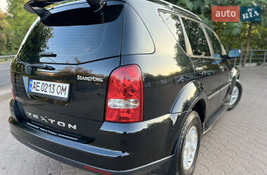 Внедорожник / Кроссовер SsangYong Rexton 2010 в 