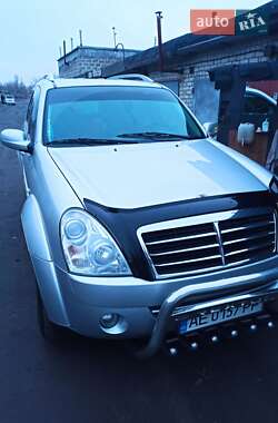 Позашляховик / Кросовер SsangYong Rexton 2011 в 