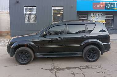 Внедорожник / Кроссовер SsangYong Rexton 2009 в Новомосковске