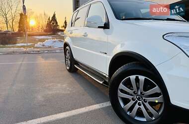 Внедорожник / Кроссовер SsangYong Rexton 2014 в Киеве