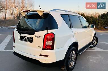 Внедорожник / Кроссовер SsangYong Rexton 2014 в Киеве