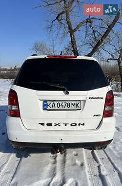 Позашляховик / Кросовер SsangYong Rexton 2008 в 