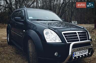 Внедорожник / Кроссовер SsangYong Rexton 2006 в Ржищеве