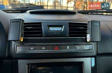 Внедорожник / Кроссовер SsangYong Rexton 2013 в 