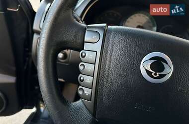 Внедорожник / Кроссовер SsangYong Rexton 2013 в 