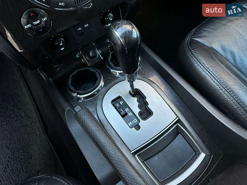 Внедорожник / Кроссовер SsangYong Rexton 2013 в Львове фото 29 Внедорожник / Кроссовер SsangYong Rexton 2013 в Львове