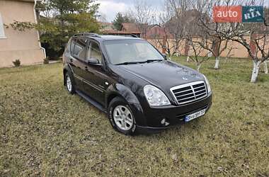 Позашляховик / Кросовер SsangYong Rexton 2008 в 