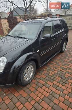 Позашляховик / Кросовер SsangYong Rexton 2008 в 