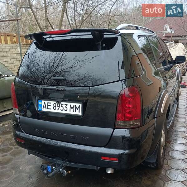 Позашляховик / Кросовер SsangYong Rexton 2004 в Дніпрі