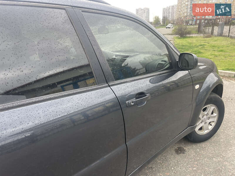 Внедорожник / Кроссовер SsangYong Rexton 2007 в Киеве фото 10 Внедорожник / Кроссовер SsangYong Rexton 2007 в Киеве