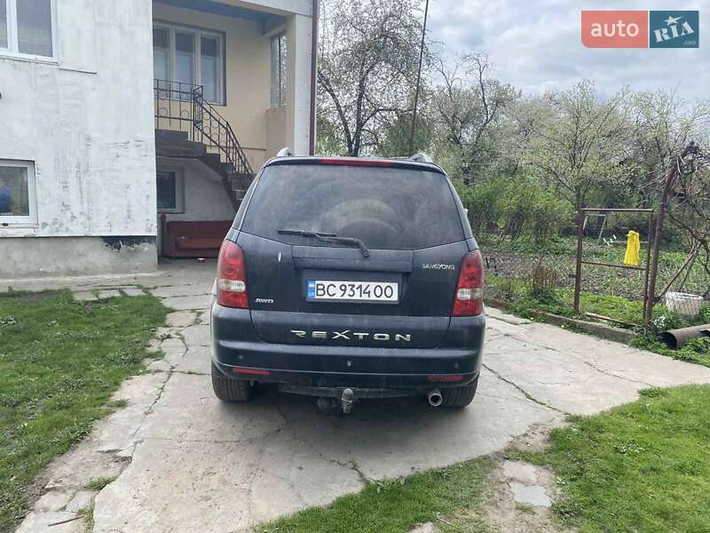 Внедорожник / Кроссовер SsangYong Rexton 2006 в Львове
