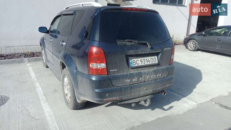 Внедорожник / Кроссовер SsangYong Rexton 2006 в Львове