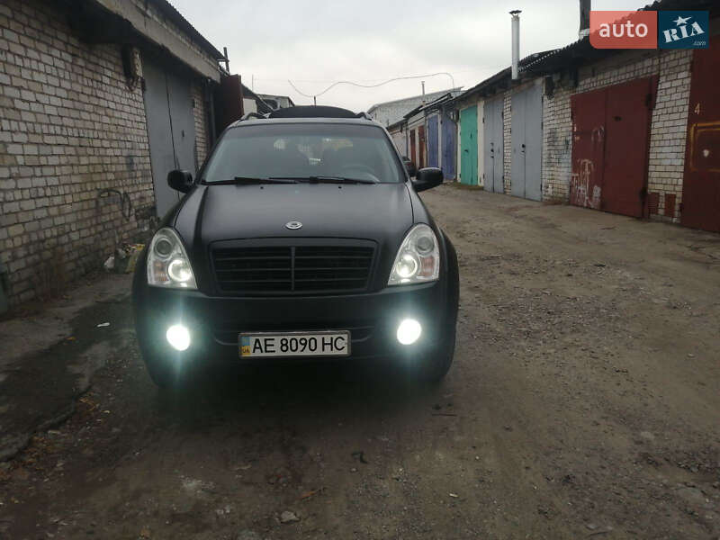 Позашляховик / Кросовер SsangYong Rexton 2010 в Запоріжжі