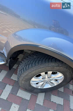 Позашляховик / Кросовер SsangYong Rexton 2013 в 