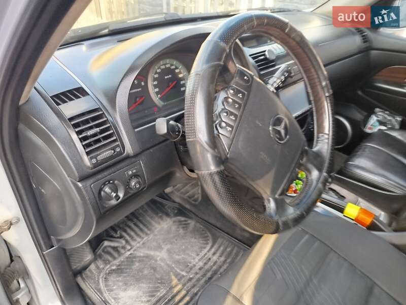 Внедорожник / Кроссовер SsangYong Rexton 2007 в Львове фото 5 Внедорожник / Кроссовер SsangYong Rexton 2007 в Львове