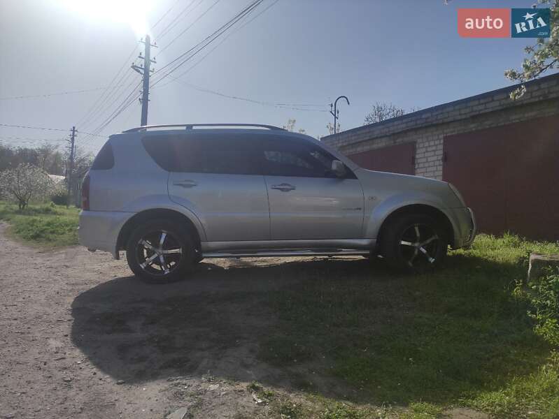 Внедорожник / Кроссовер SsangYong Rexton 2007 в Днепре