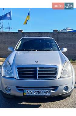 Внедорожник / Кроссовер SsangYong Rexton 2008 в 