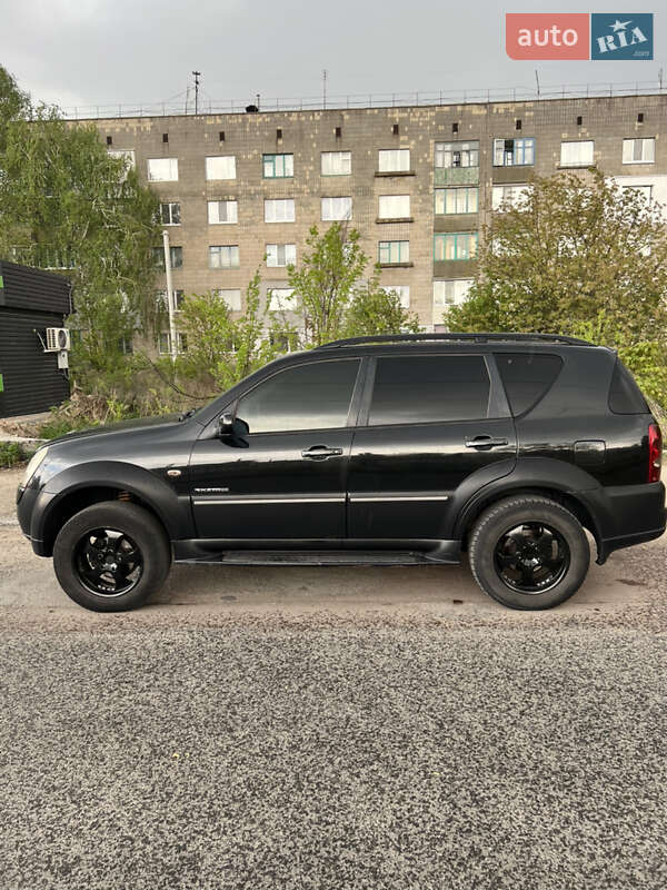 Внедорожник / Кроссовер SsangYong Rexton 2007 в Коростышеве
