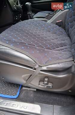Позашляховик / Кросовер SsangYong Rexton 2008 в 