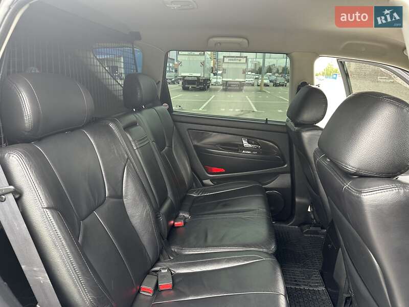 Позашляховик / Кросовер SsangYong Rexton 2011 в Києві