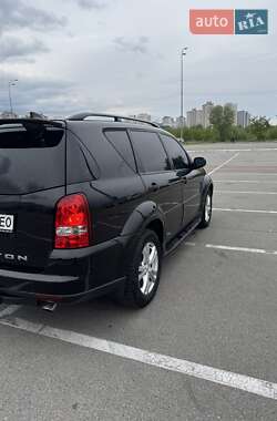 Позашляховик / Кросовер SsangYong Rexton 2011 в 