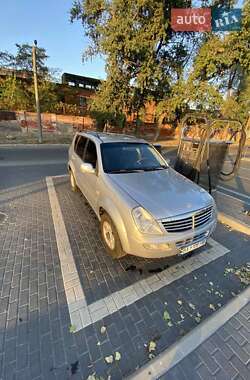 Внедорожник / Кроссовер SsangYong Rexton 2005 в 