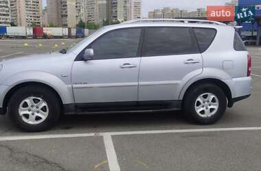 Внедорожник / Кроссовер SsangYong Rexton 2009 в 