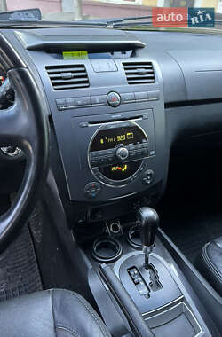 Внедорожник / Кроссовер SsangYong Rexton 2011 в 