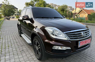 Внедорожник / Кроссовер SsangYong Rexton 2013 в 