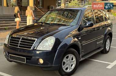 Внедорожник / Кроссовер SsangYong Rexton 2009 в 