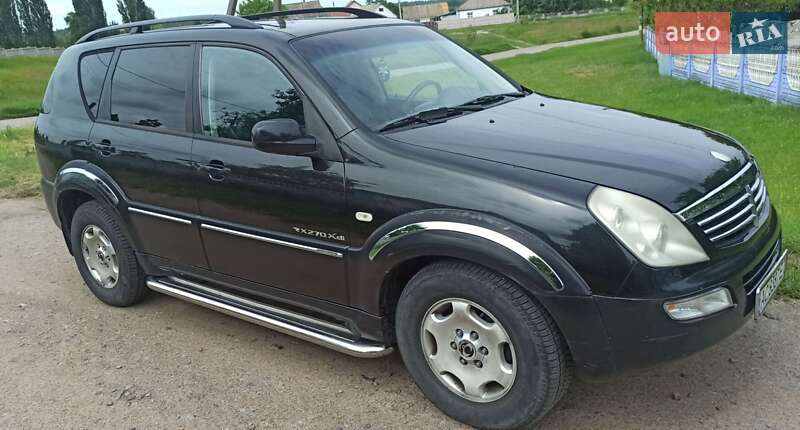Позашляховик / Кросовер SsangYong Rexton 2005 в Володарці