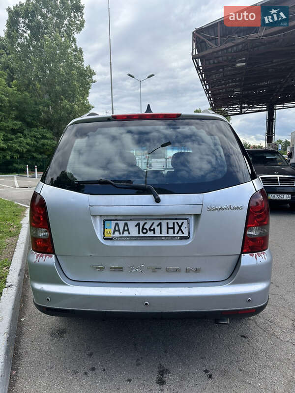 Внедорожник / Кроссовер SsangYong Rexton 2008 в Киеве