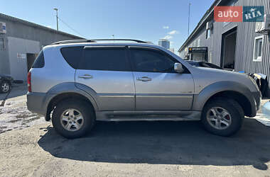 Внедорожник / Кроссовер SsangYong Rexton 2007 в 