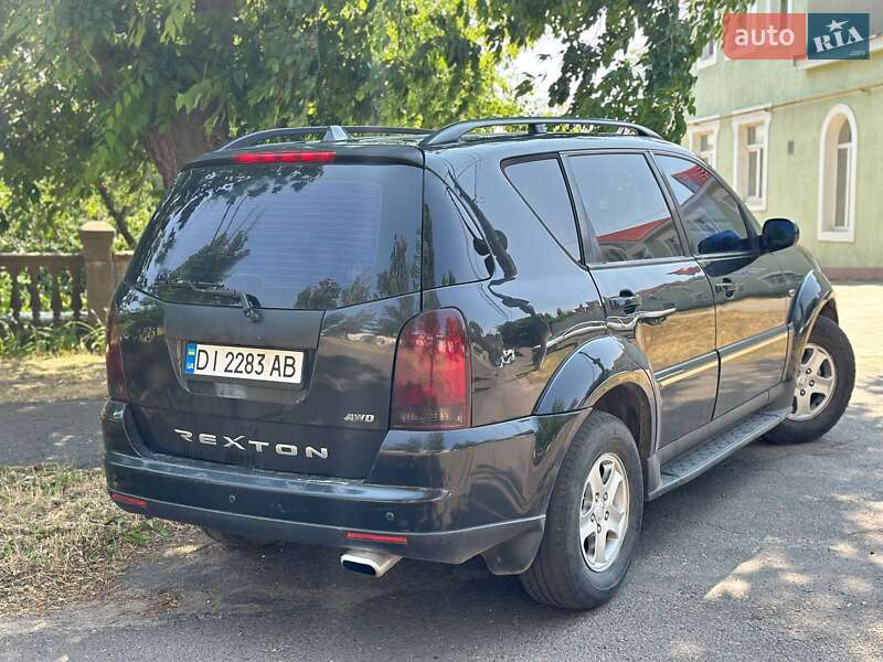 Позашляховик / Кросовер SsangYong Rexton 2008 в Миколаєві