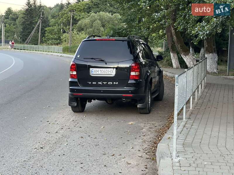 Внедорожник / Кроссовер SsangYong Rexton 2008 в Житомире