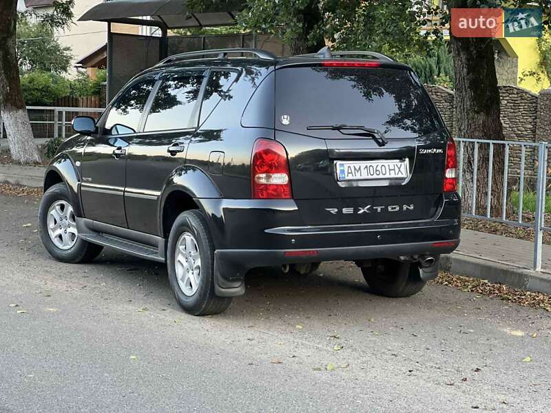 Внедорожник / Кроссовер SsangYong Rexton 2008 в Житомире