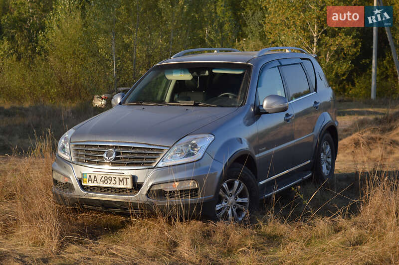 Позашляховик / Кросовер SsangYong Rexton 2012 в Києві