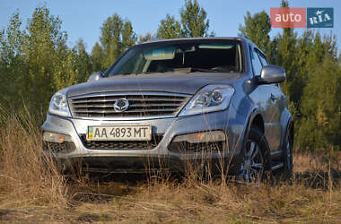 Позашляховик / Кросовер SsangYong Rexton 2012 в 