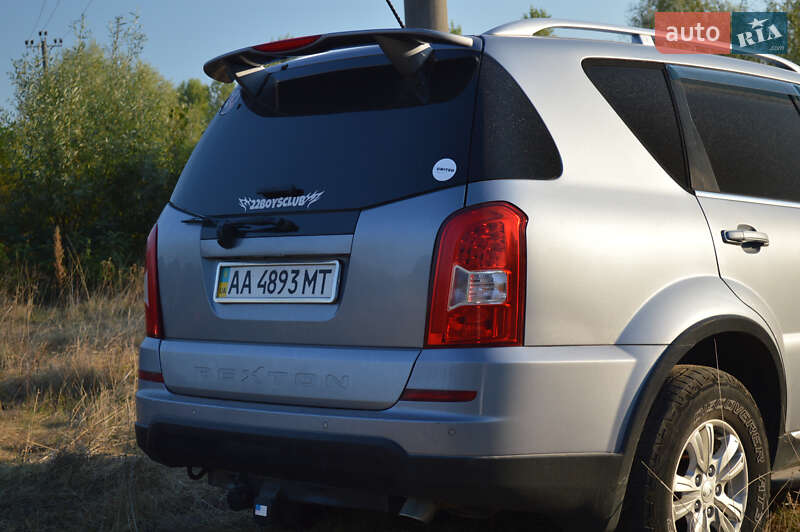 Позашляховик / Кросовер SsangYong Rexton 2012 в Києві