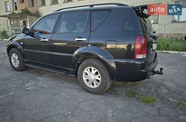 Позашляховик / Кросовер SsangYong Rexton 2005 в 