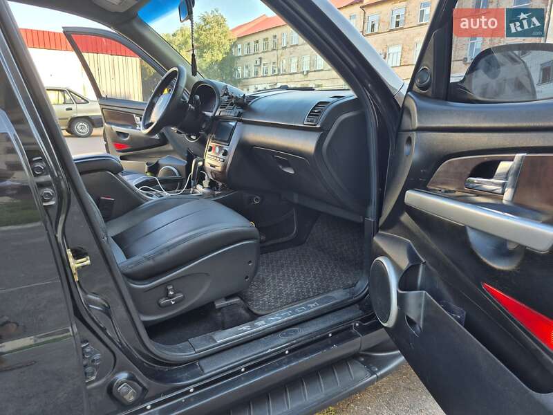 Внедорожник / Кроссовер SsangYong Rexton 2005 в Бердичеве