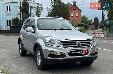 Позашляховик / Кросовер SsangYong Rexton 2012 в 