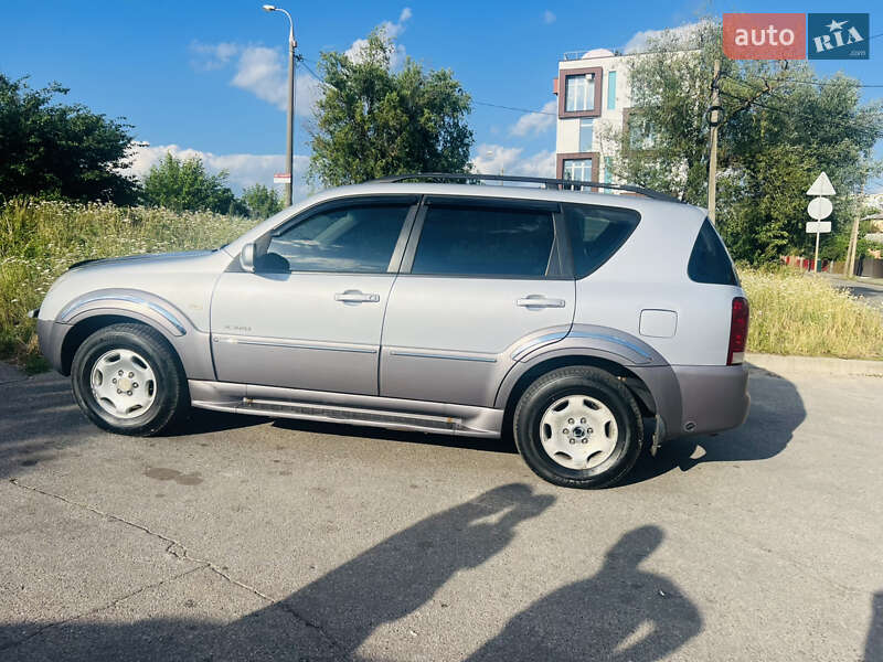 Внедорожник / Кроссовер SsangYong Rexton 2005 в Виннице