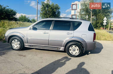 Внедорожник / Кроссовер SsangYong Rexton 2005 в 