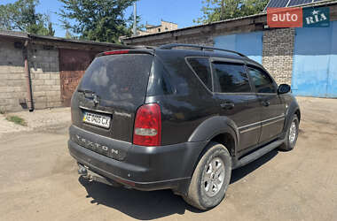 Позашляховик / Кросовер SsangYong Rexton 2006 в 