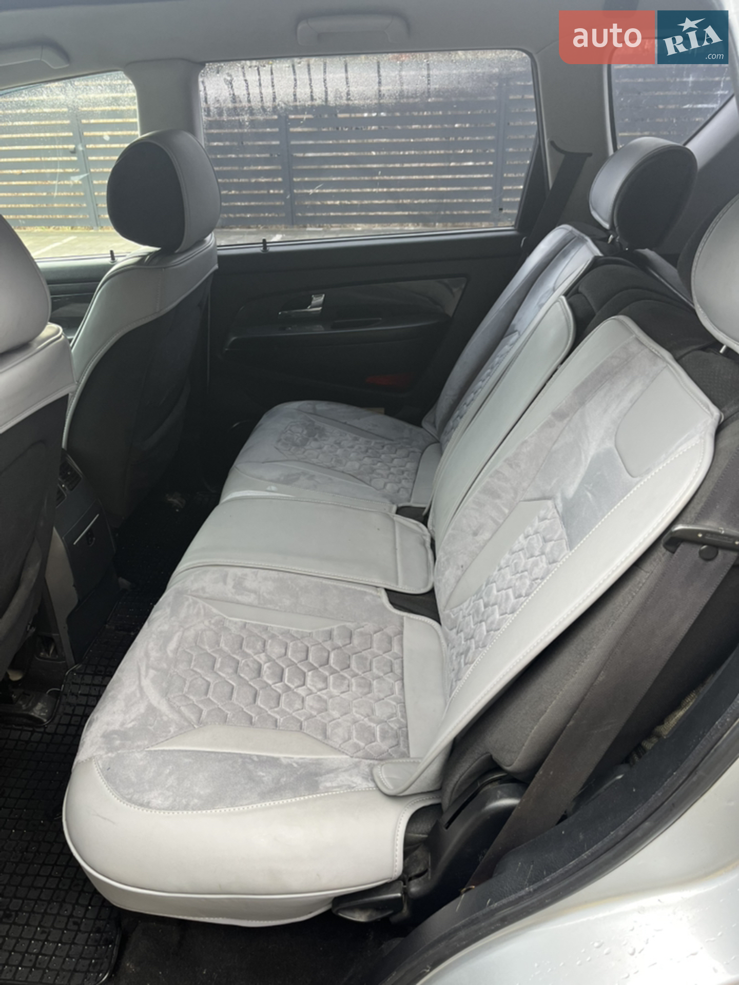 2012 SsangYong Rexton - мініатюра 8