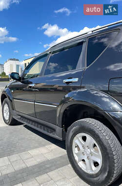 Внедорожник / Кроссовер SsangYong Rexton 2011 в 